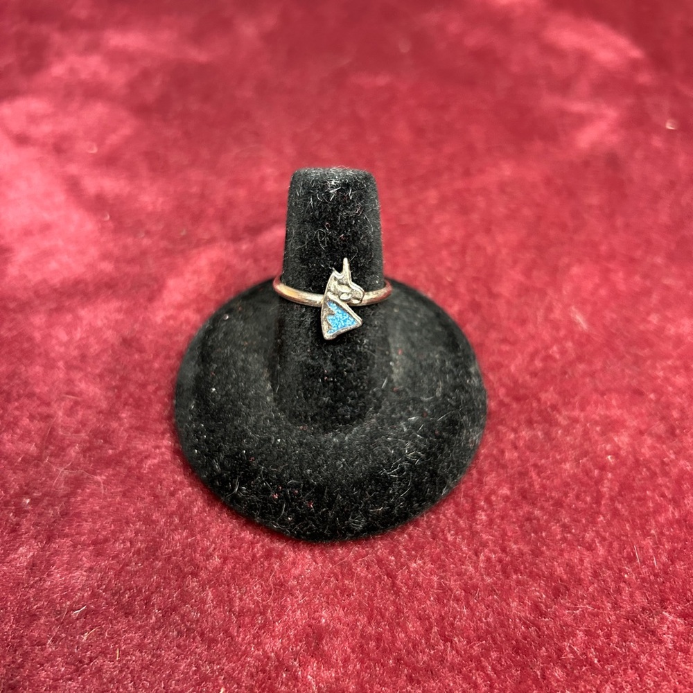 *RARE* VINTAGE DEADSTOCK SILVER w/ CRUSHED TURQUOISE UNICORN RING